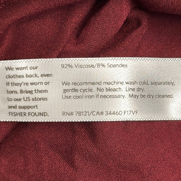 NWT Eileen Fisher Bateau High-Low Jersey Tee, Size S, Color Burgundy - Picture 8 of 8